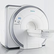 112533 MRI装置の 画像